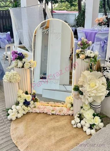 Selfie Mirror for parties and events in Delhi NCR - PartyCraz